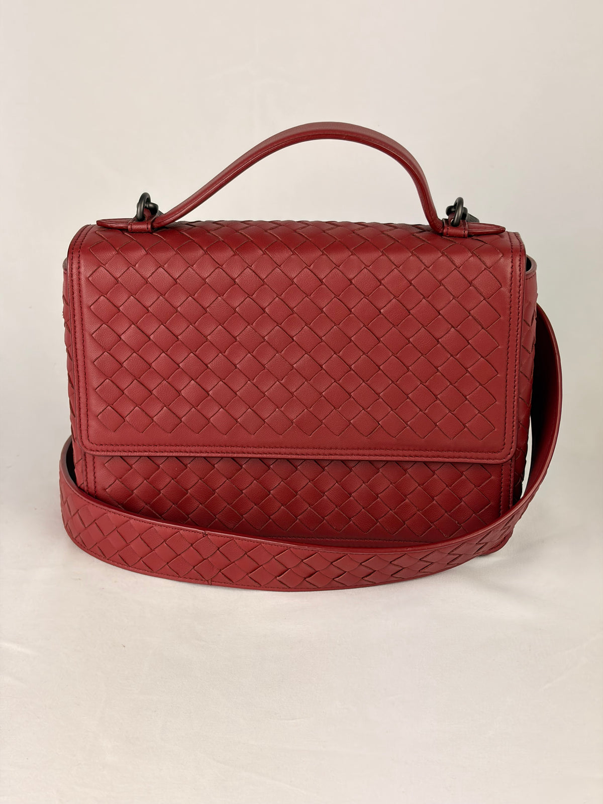 Bottega Veneta Intrecciato Crossbody Bag Burgundy Leather