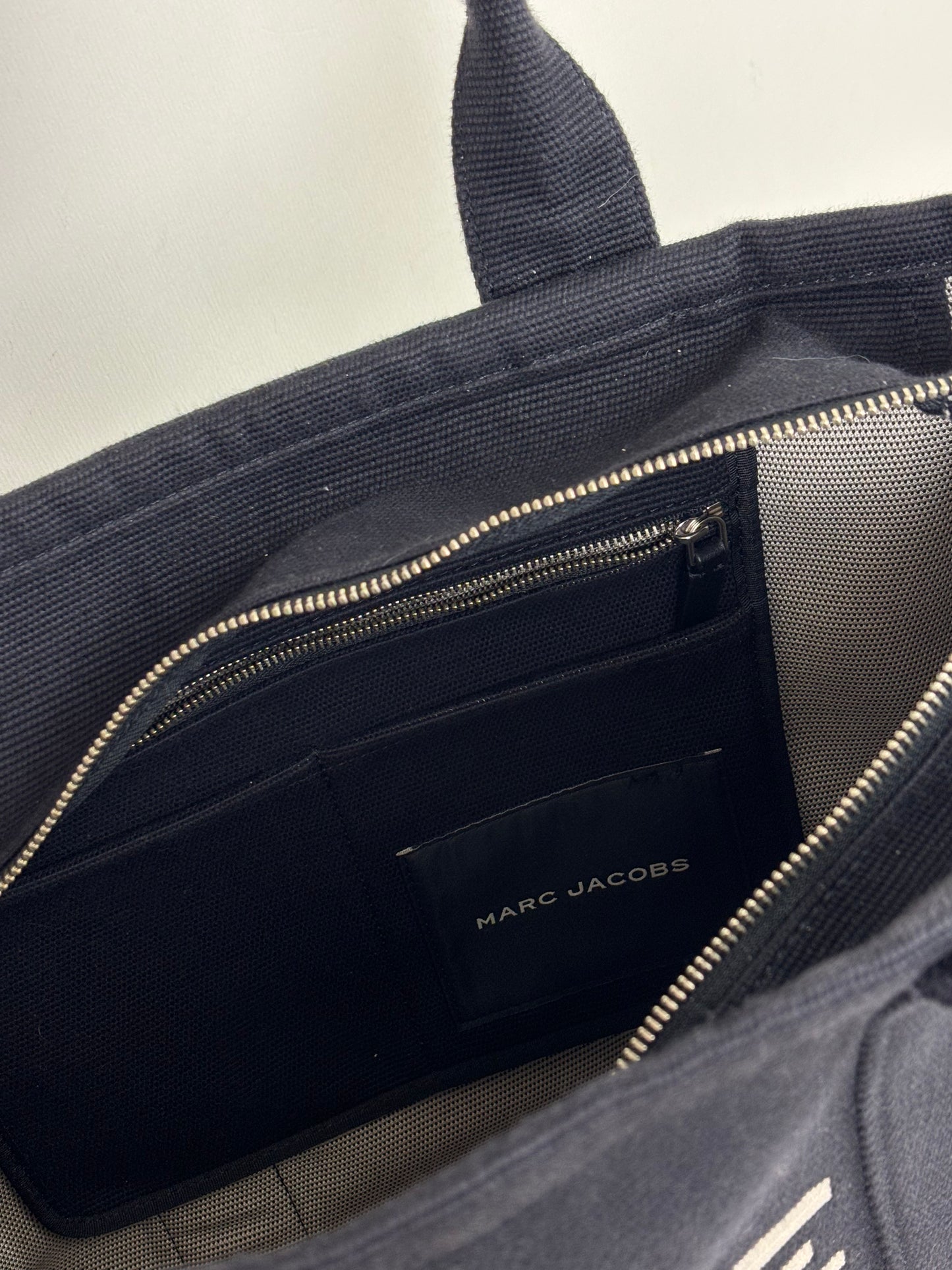 Marc Jacobs The Tote Bag Medium Canvas Black