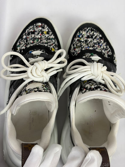 Louis Vuitton LV Archlight sneakers black and
white tweed-like fabric overlay