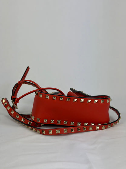 Valentino Garavani Rockstud Small Leather Bucket Bag - orange