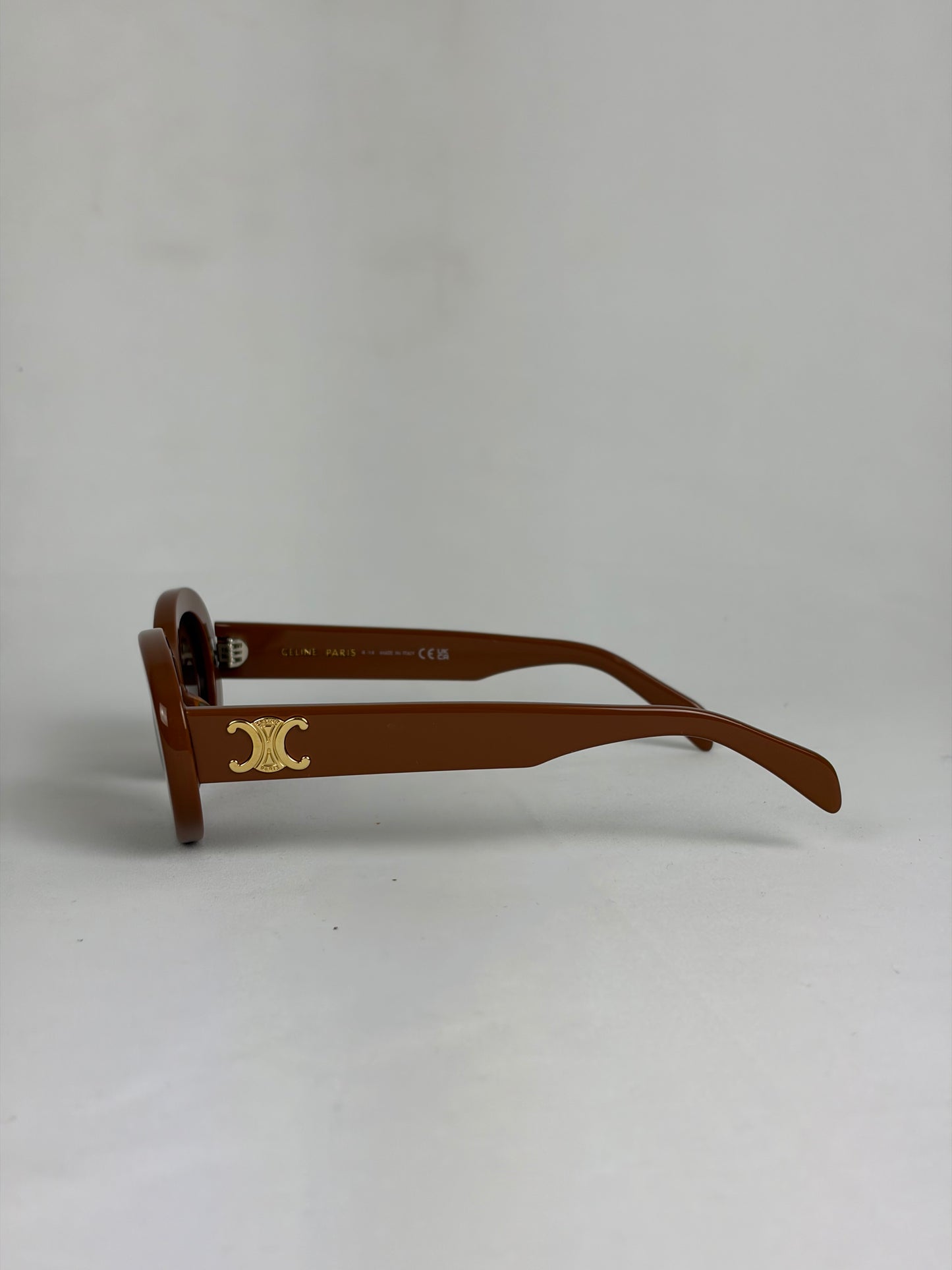 CELINE Triomphe CL40194U Oval Acetate Sunglasses - Brown