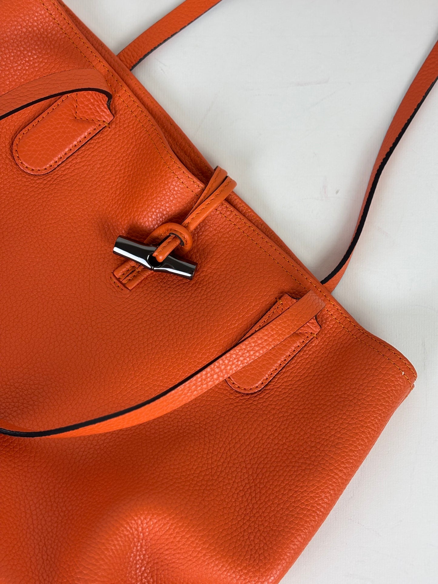 Longchamp Roseau Essential Tote Grained Leather Orange