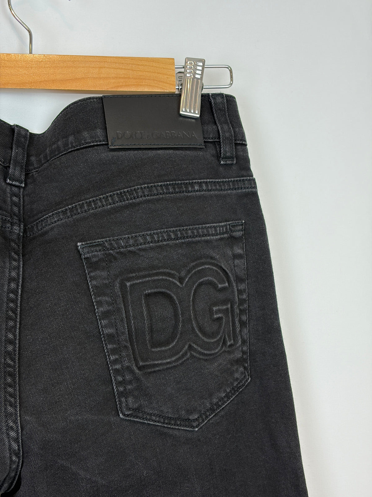 MENSWEAR - Dolce & Gabbana Black Skinny Fit Jeans - 50 IT