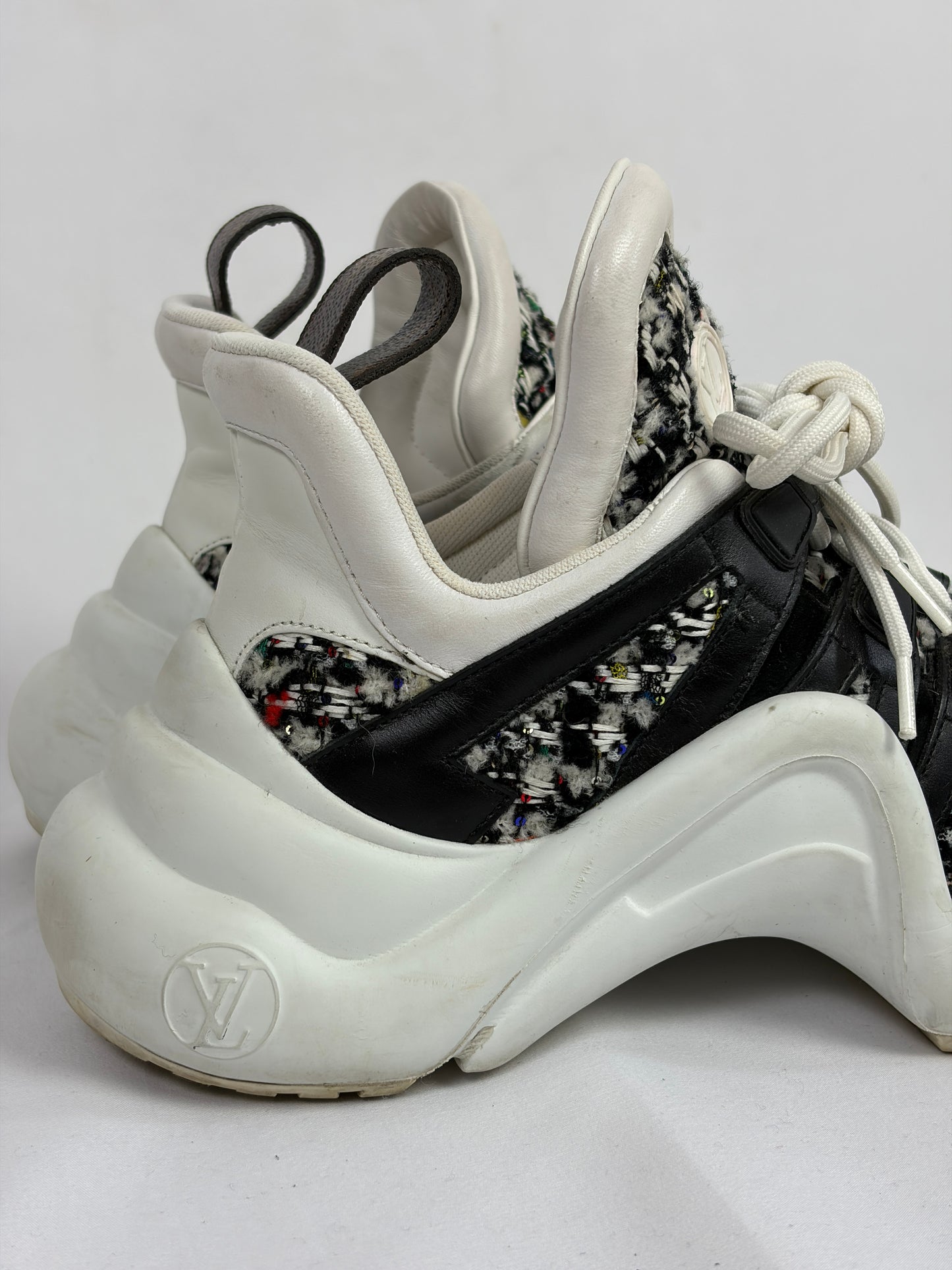 Louis Vuitton LV Archlight sneakers black and
white tweed-like fabric overlay