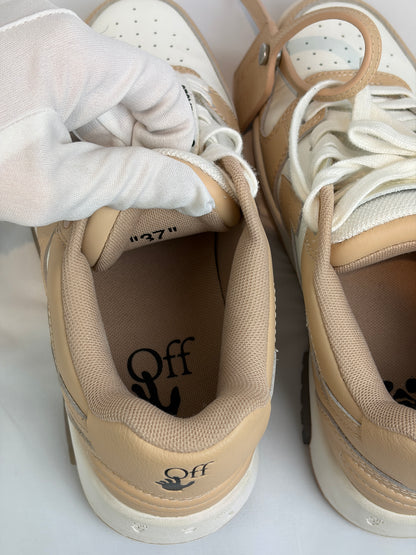 Off-White Out of Office Beige and White Leather Sneakers - 4 UK