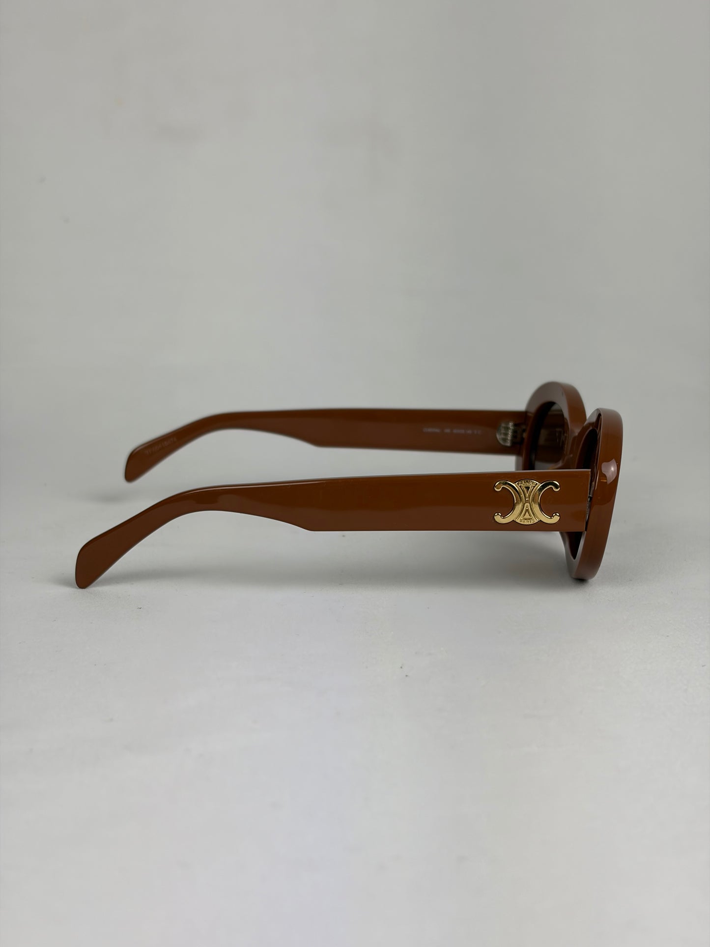 CELINE Triomphe CL40194U Oval Acetate Sunglasses - Brown
