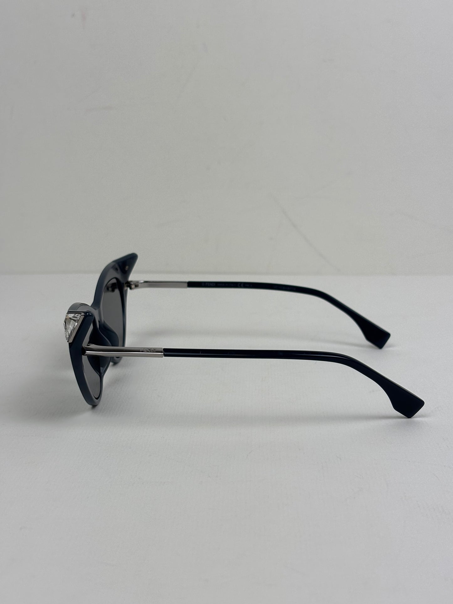 Fendi Iridia Crystal-Embellished Cat-Eye Acetate Sunglasses in Navy Blue