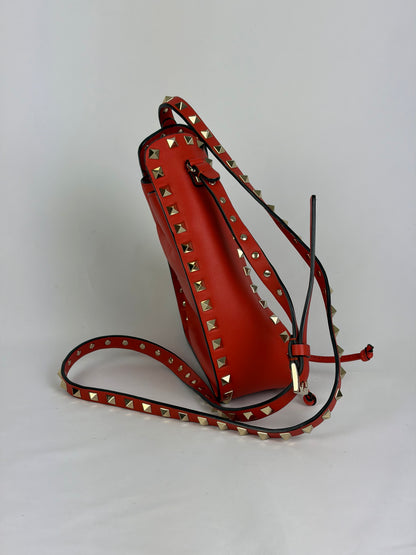 Valentino Garavani Rockstud Small Leather Bucket Bag - orange