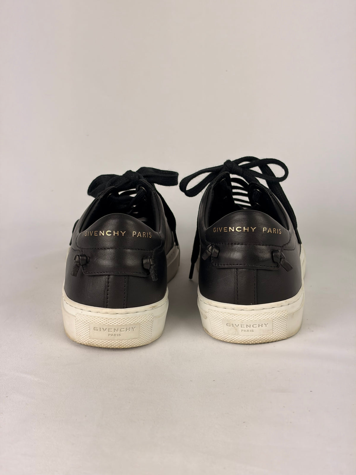 Givenchy Urban Street Leather Sneakers Black White - 4 UK