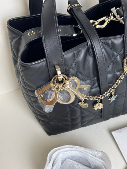 Dior Small Toujours Vertical Black Bag Cannage Calfskin
