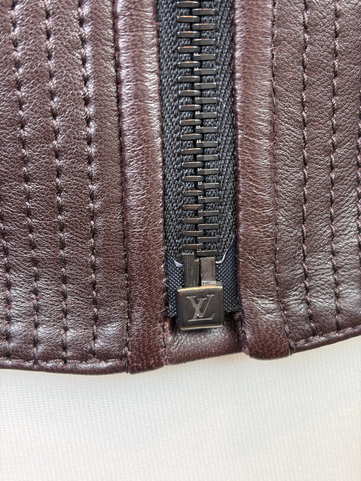 Louis Vuitton Brown Lambskin Leather Bomber Jacket - 40 IT