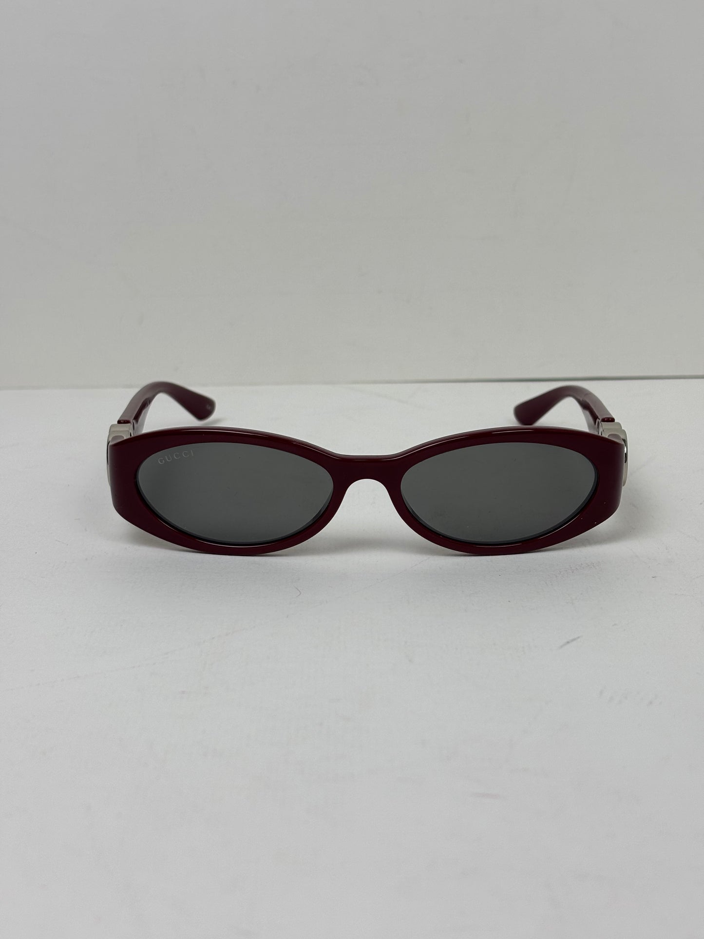 Gucci Oval Interlocking G Sunglasses Burgundy Acetate