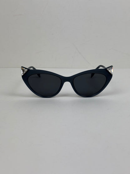 Fendi Iridia Crystal-Embellished Cat-Eye Acetate Sunglasses in Navy Blue