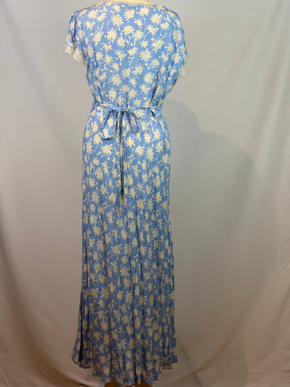 RIXO Blue Daisy Print Lace Trim Maxi Dress — XL / UK 16