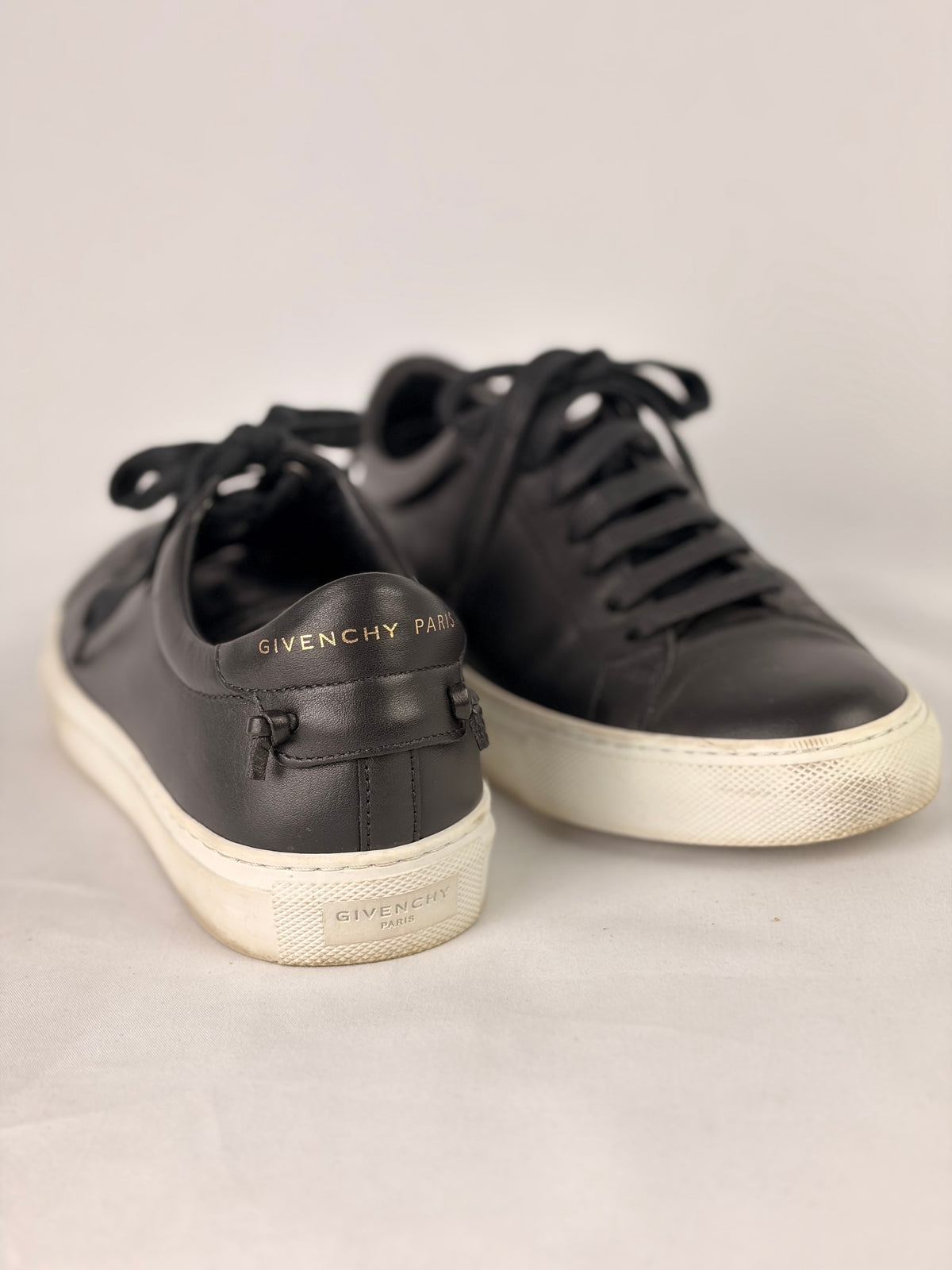 Givenchy Urban Street Leather Sneakers Black White - 4 UK