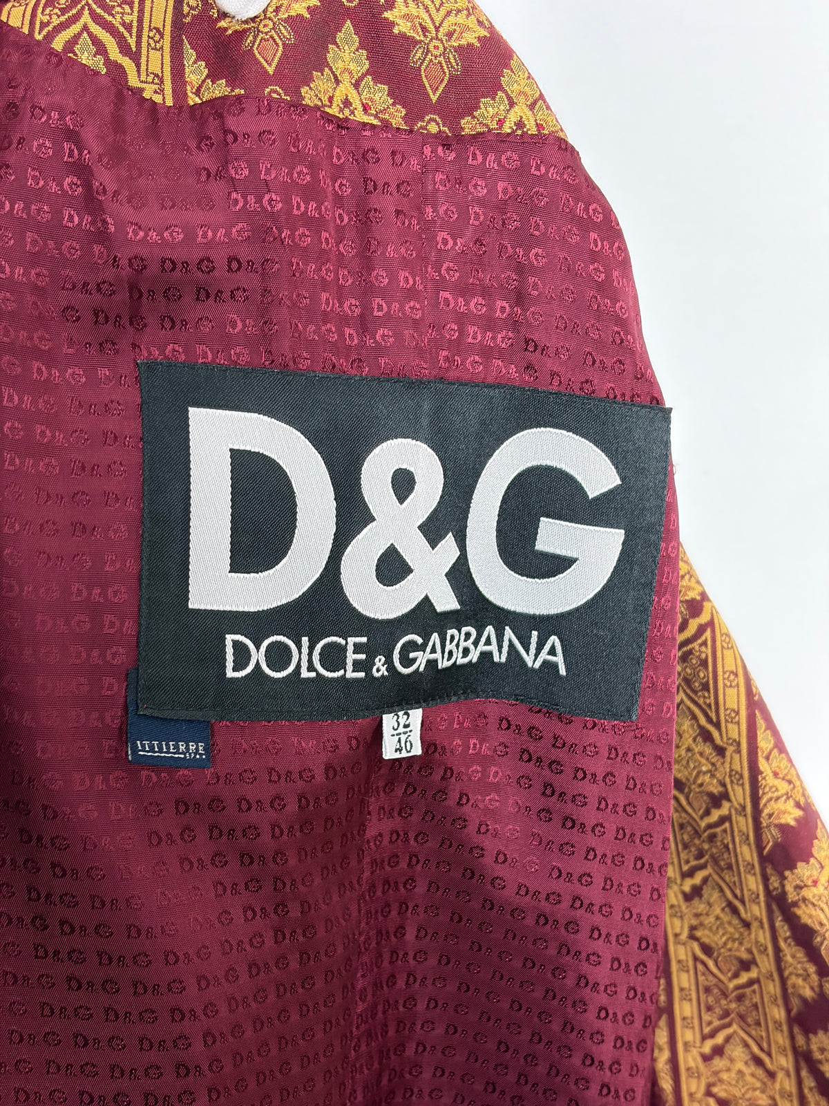 D&G by Dolce & Gabbana Baroque Brocade Blazer with Velvet Collar (vintage) - IT 46