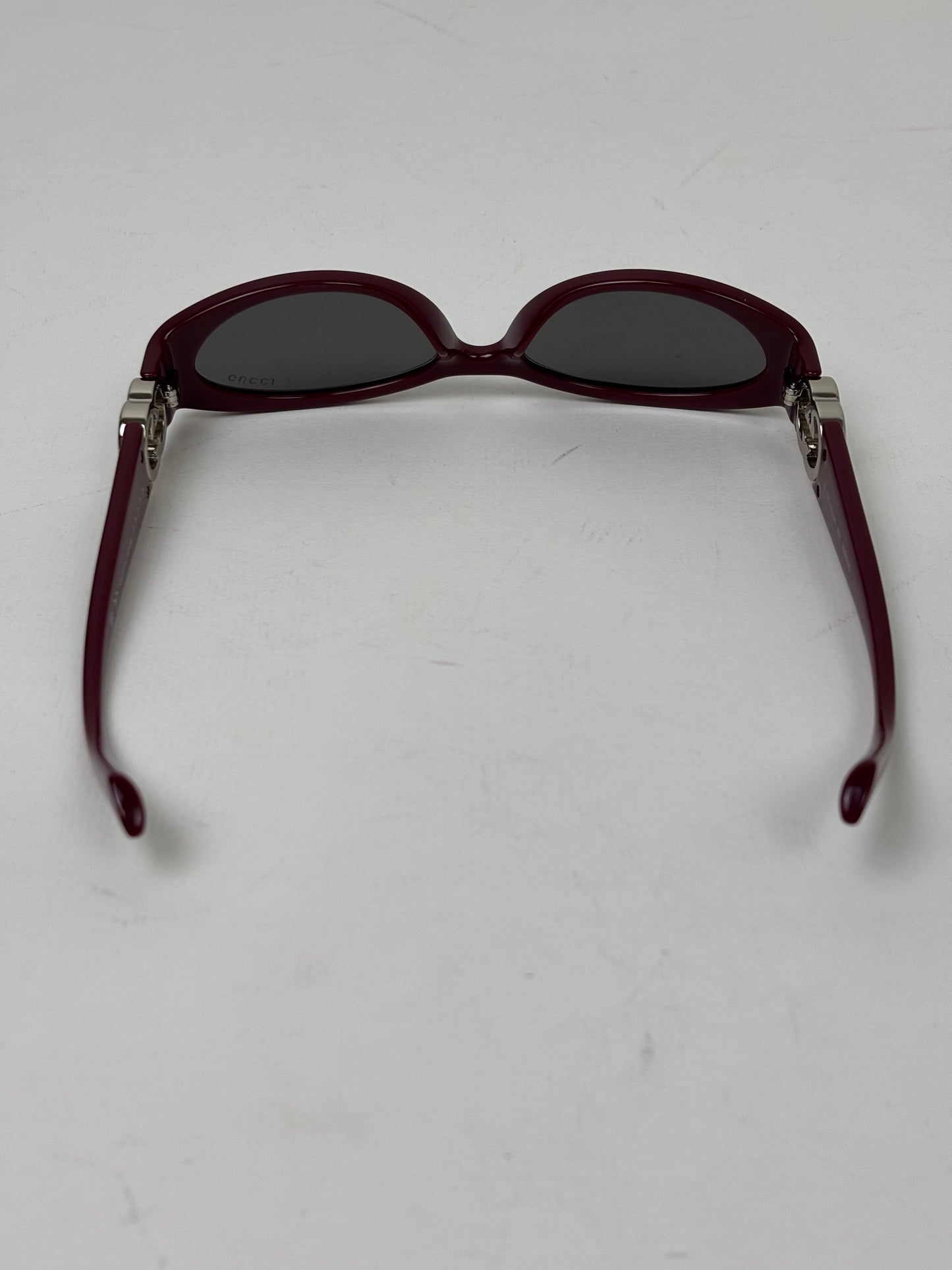 Gucci Oval Interlocking G Sunglasses Burgundy Acetate