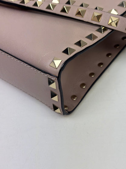 Valentino Garavani Rockstud Medium Crossbody Bag in Poudre Leather