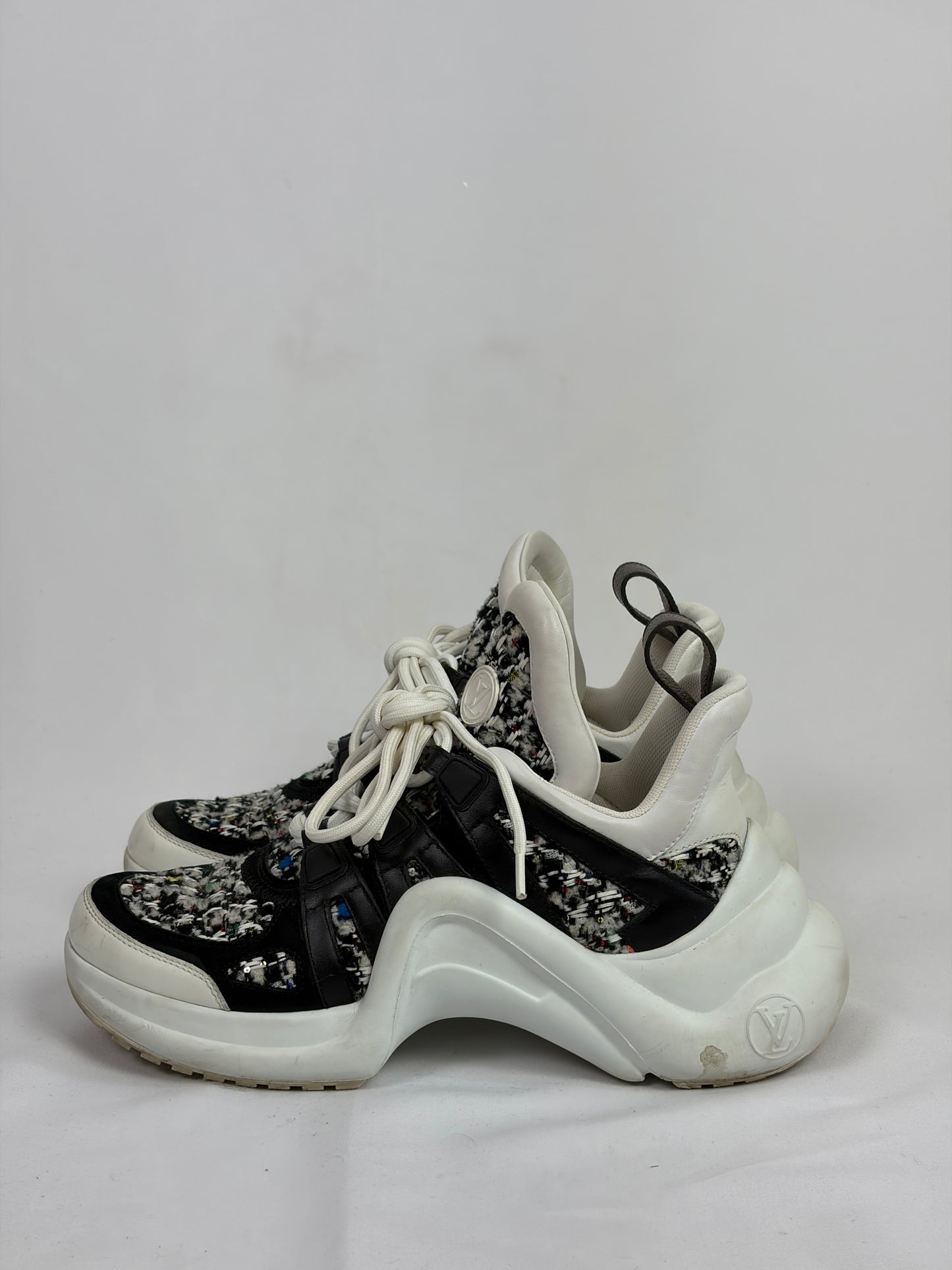 Louis Vuitton LV Archlight sneakers black and
white tweed-like fabric overlay