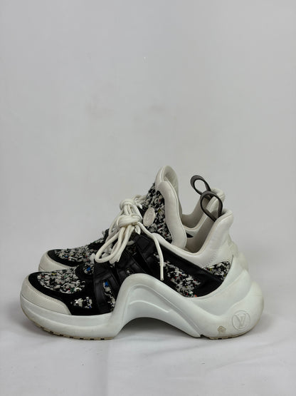 Louis Vuitton LV Archlight sneakers black and
white tweed-like fabric overlay