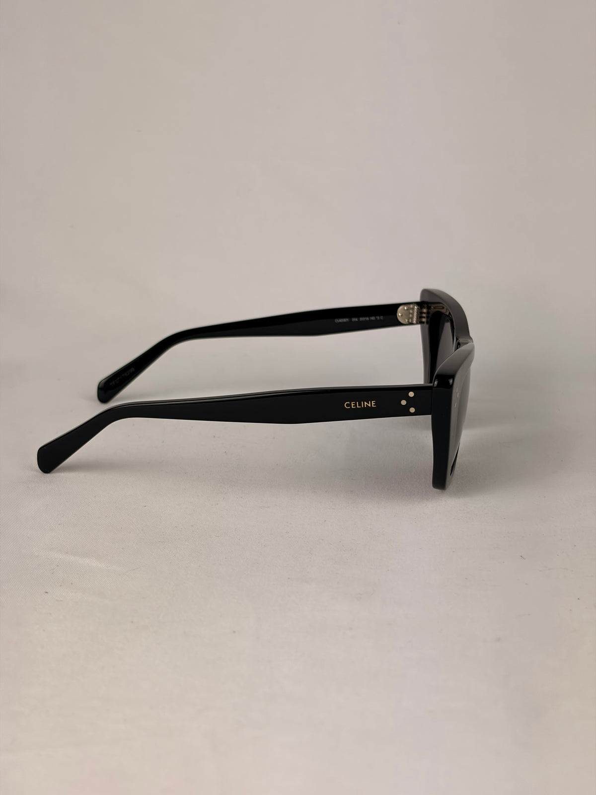 Celine Cat-Eye Acetate Sunglasses CL40187I Black