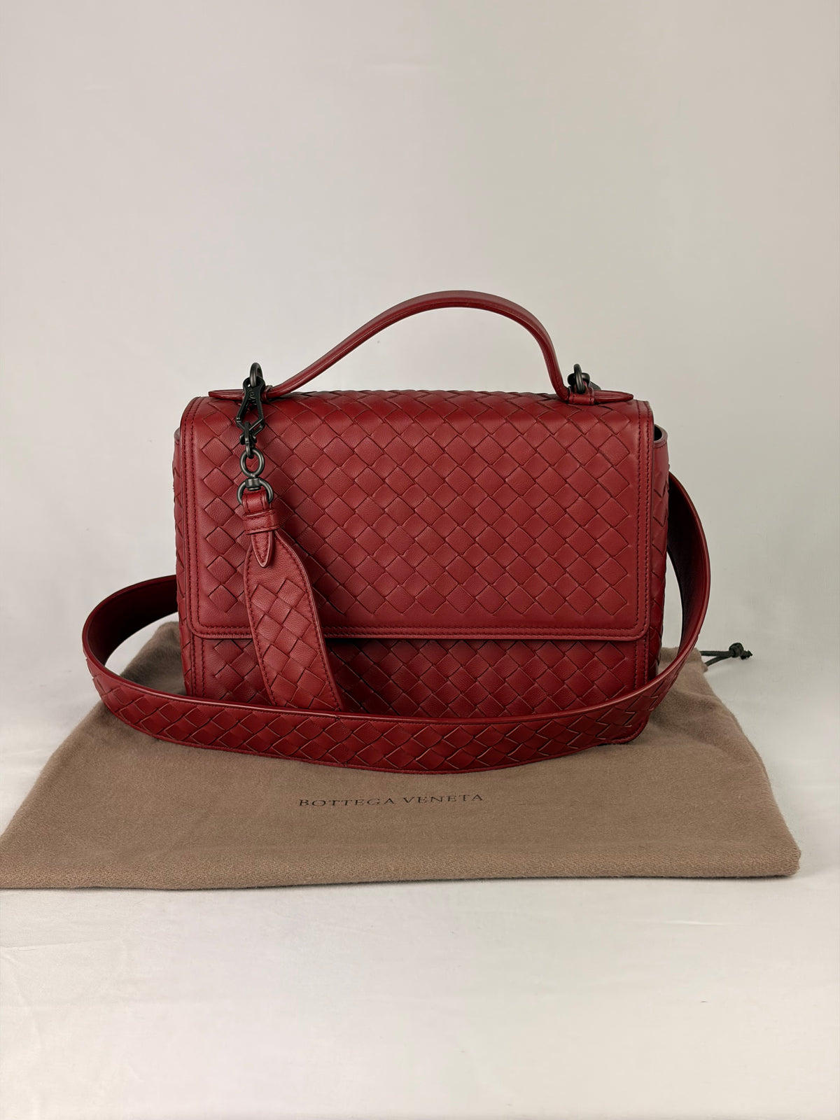 Bottega Veneta Intrecciato Crossbody Bag Burgundy Leather