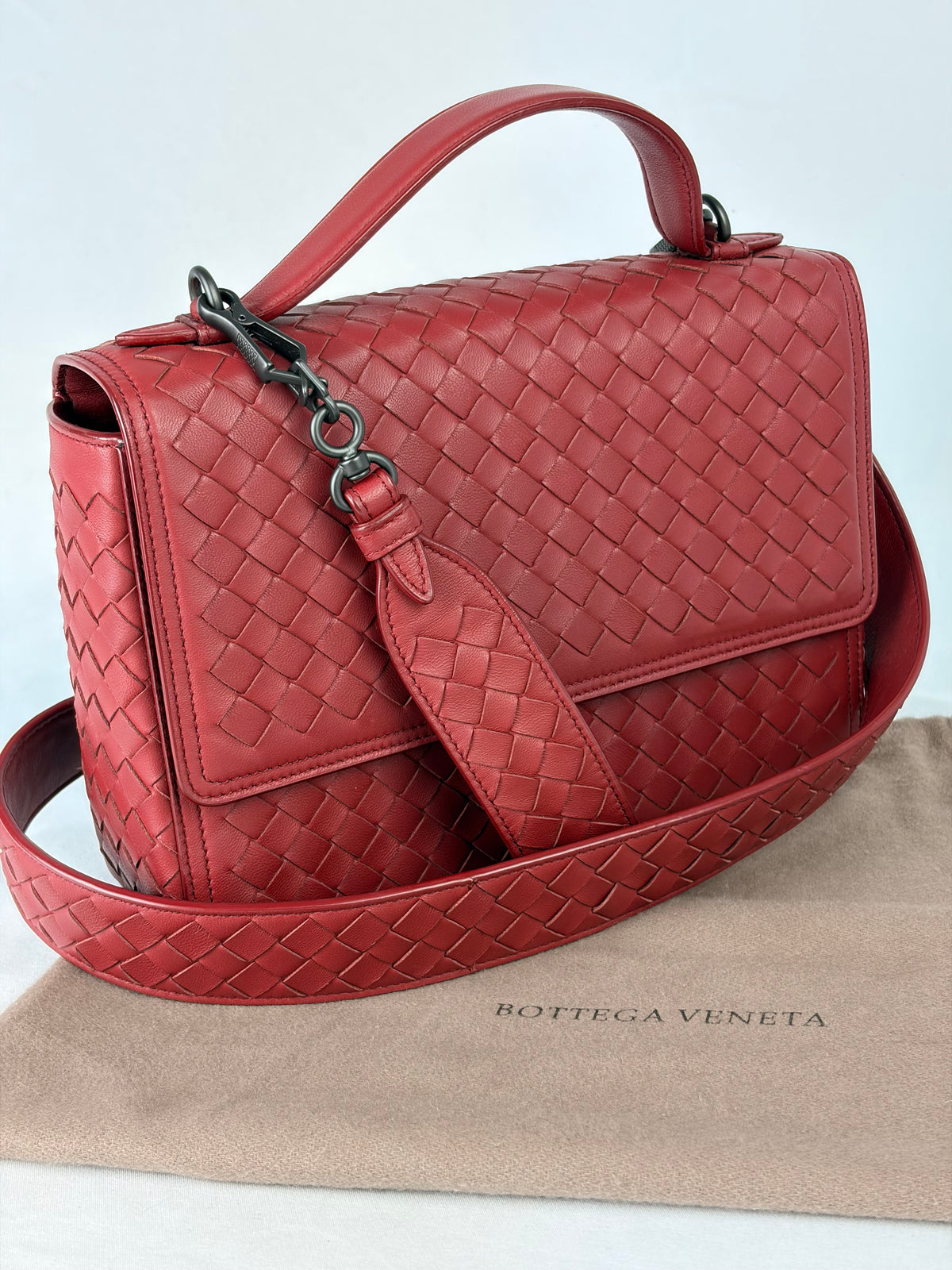 Bottega Veneta Intrecciato Crossbody Bag Burgundy Leather
