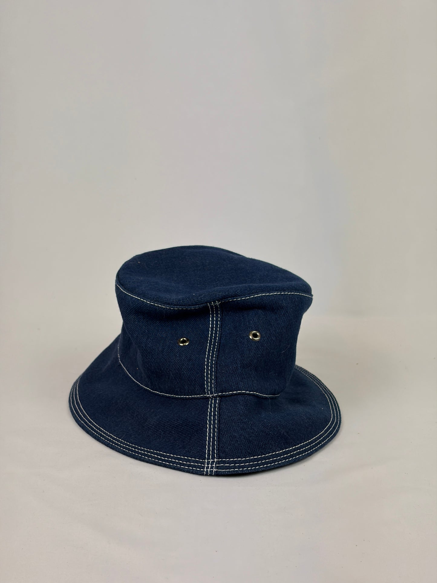 Burberry Indigo Denim Circle Logo Appliqué Bucket Hat - Size S