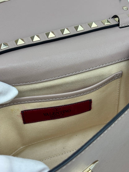 Valentino Garavani Rockstud Medium Crossbody Bag in Poudre Leather