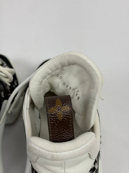 Louis Vuitton LV Archlight sneakers black and
white tweed-like fabric overlay