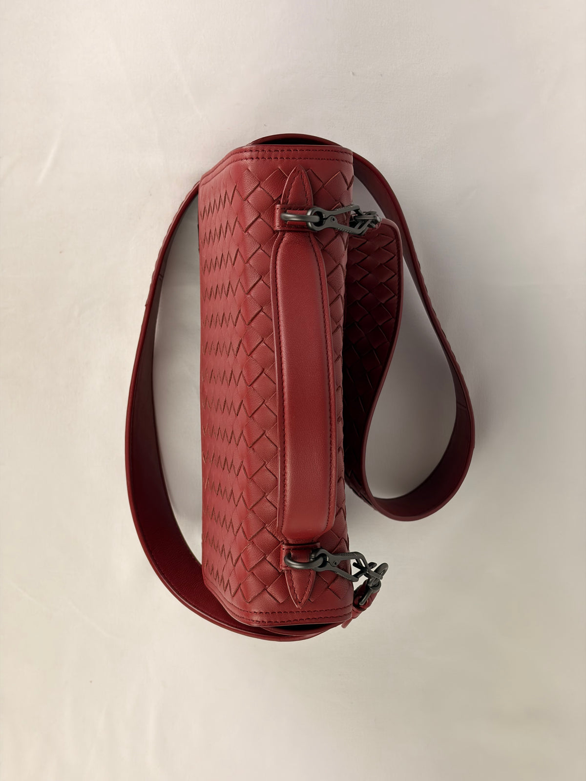 Bottega Veneta Intrecciato Crossbody Bag Burgundy Leather