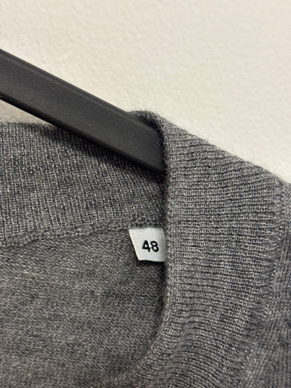 MENSWEAR - Dolce & Gabbana grey v-neck jumper - M