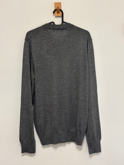 MENSWEAR - Dolce & Gabbana grey v-neck jumper - M