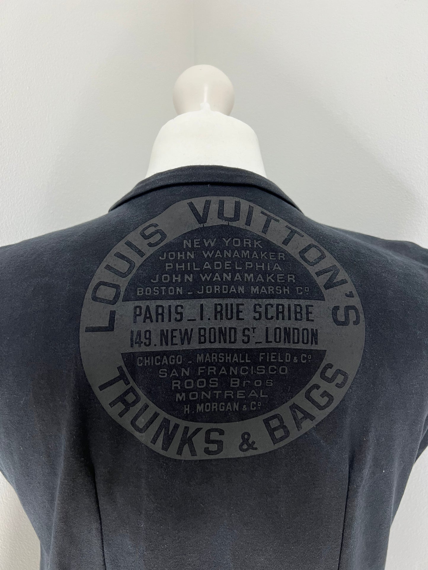 Louis Vuitton black sleeveless t-shirt - S
