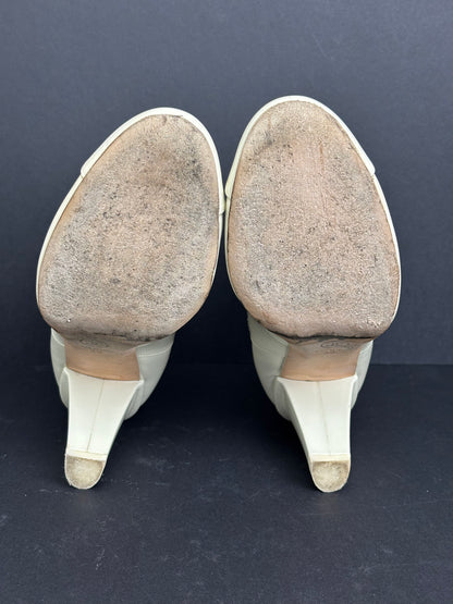 Chanel cream ankle boots - 6 UK