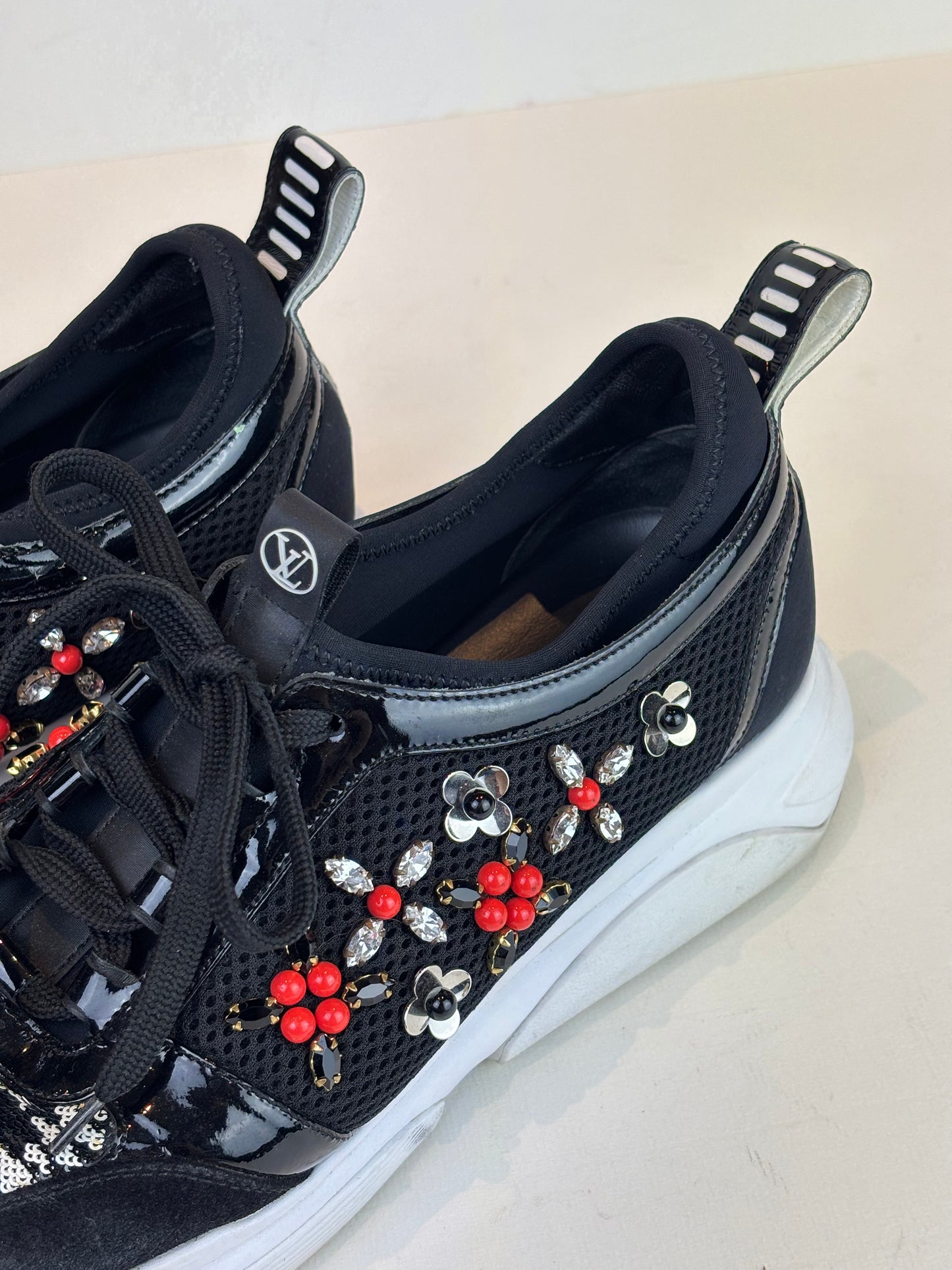 Louis Vuitton black trainers - 5 UK