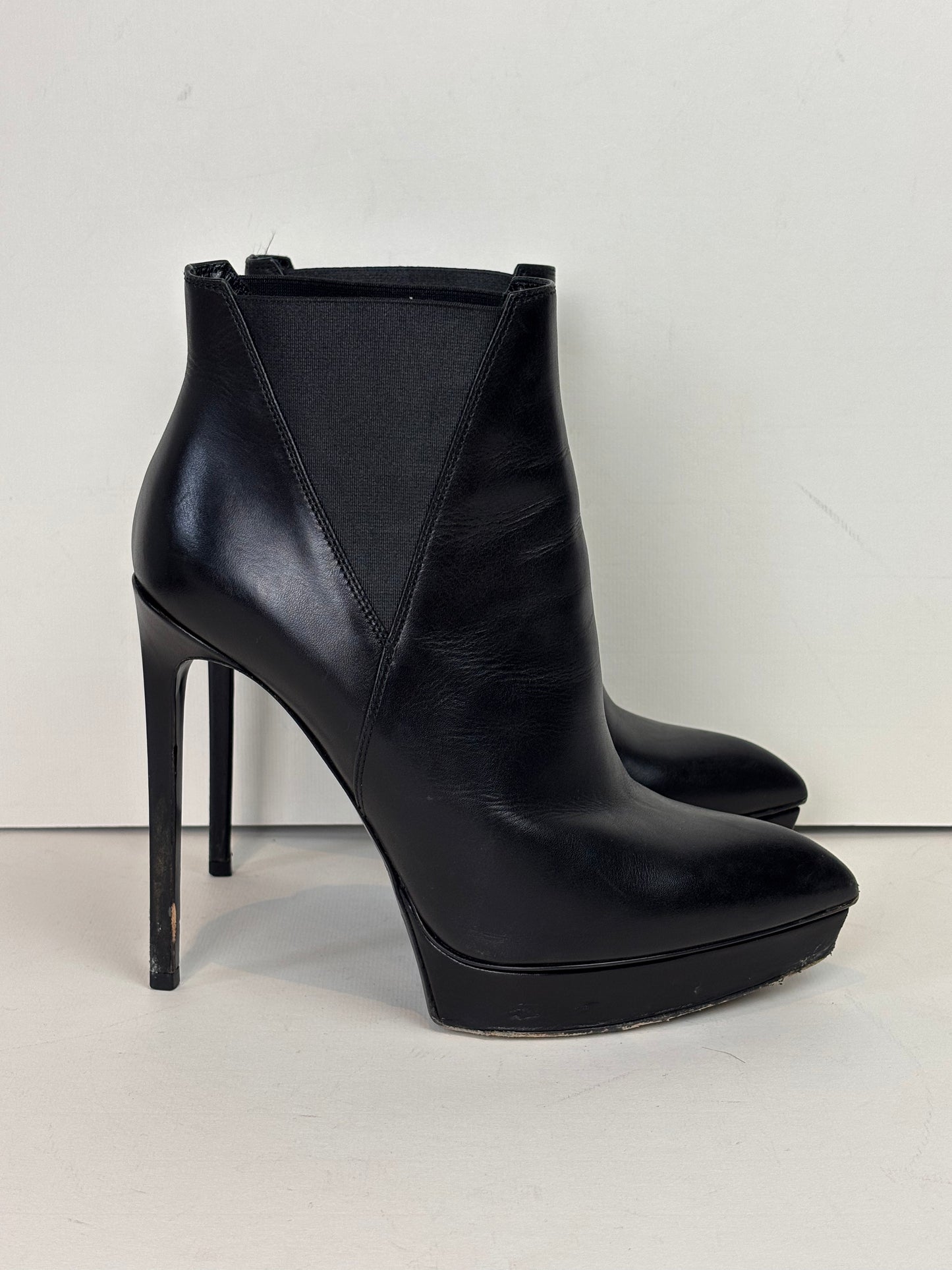 Saint Laurent black ankle boots - 6 UK
