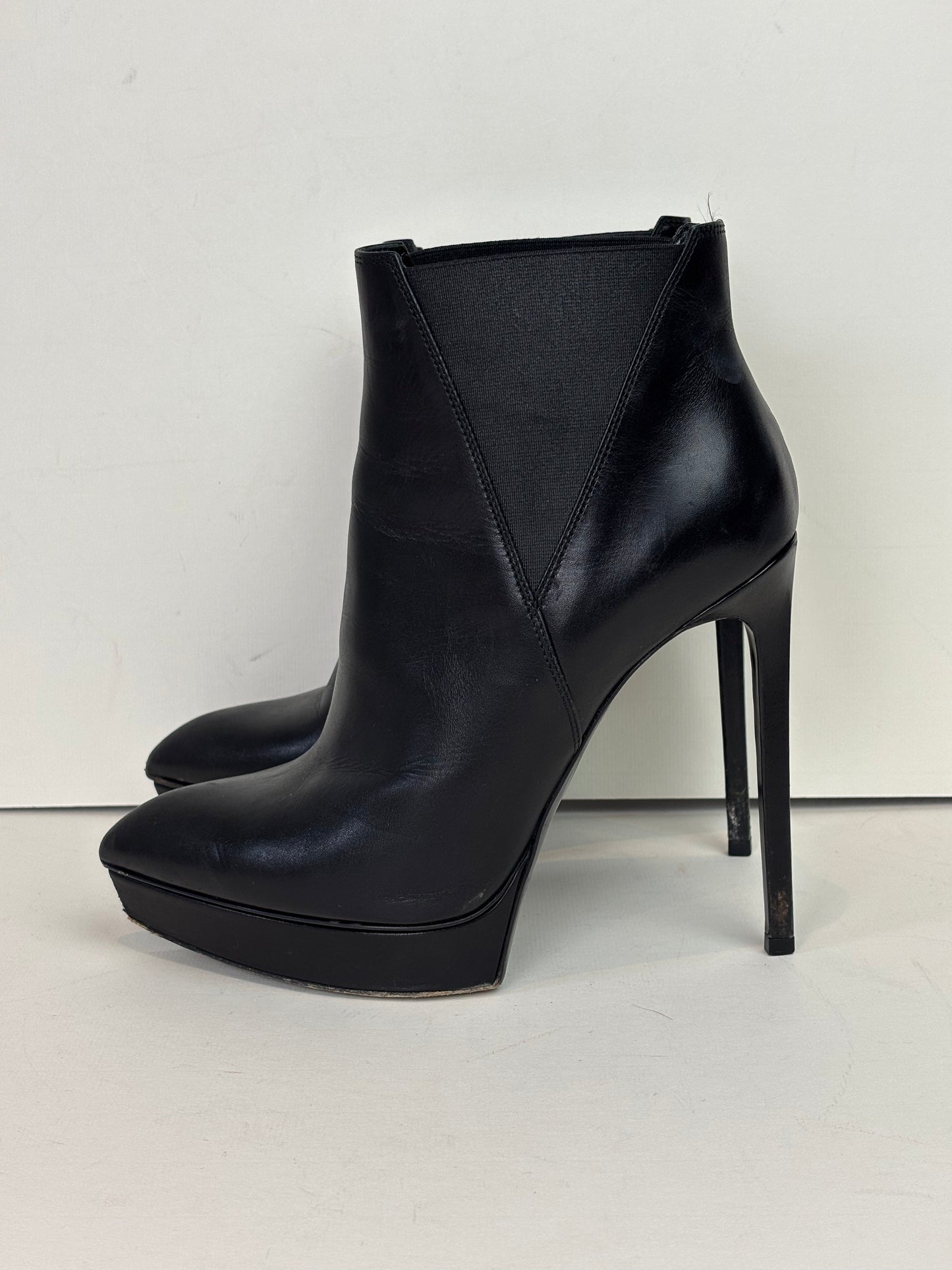 Saint Laurent black ankle boots - 6 UK