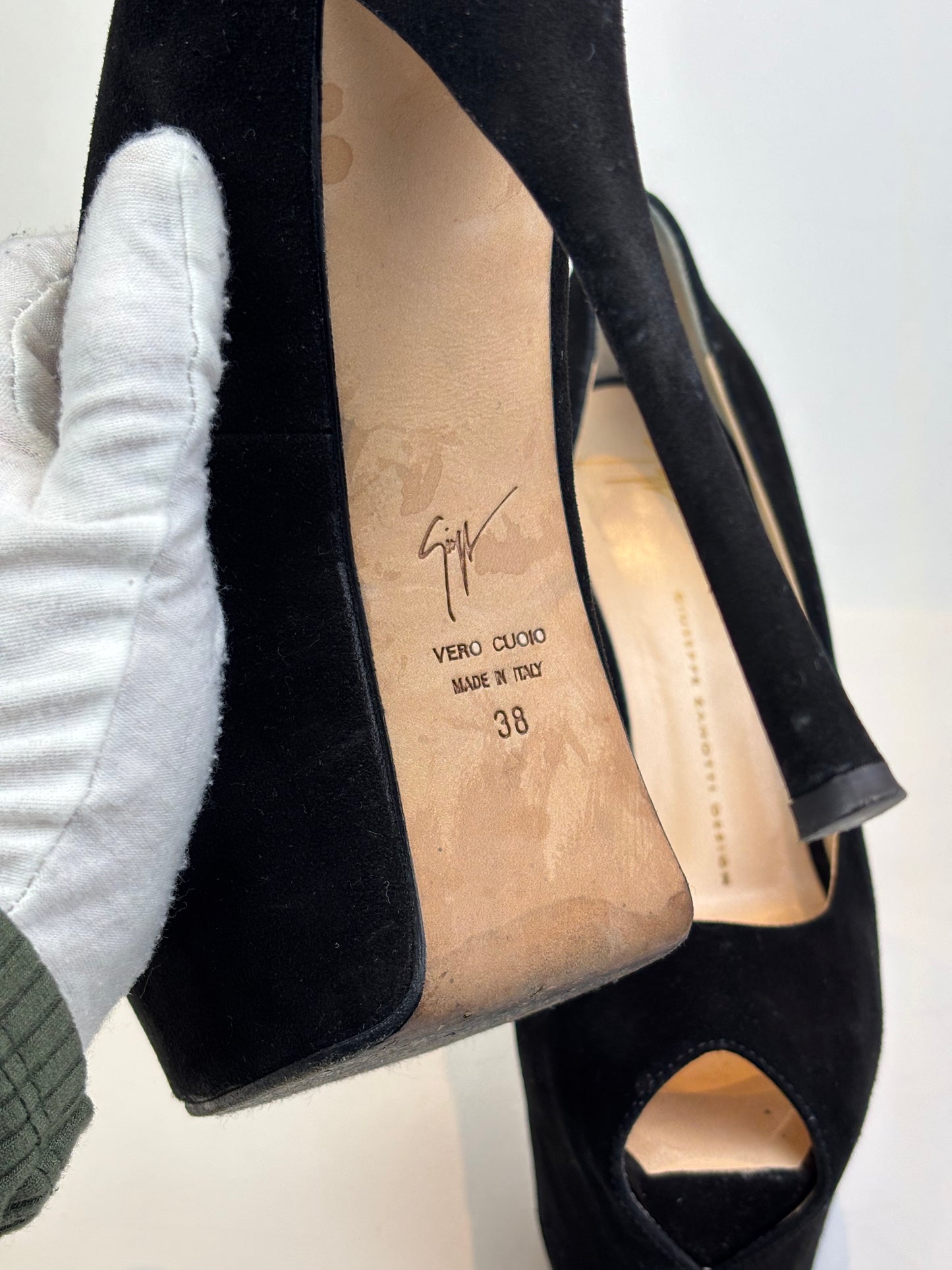 Giuseppe Zanotti black pumps - 5 UK