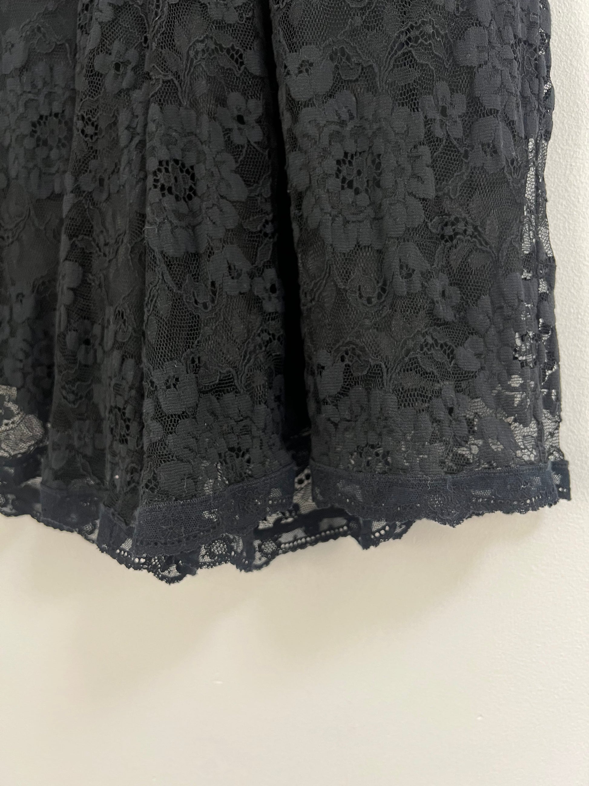 dolce-and-gabbana-pre-loved